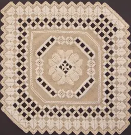 Dentelle et broderie hardanger 5